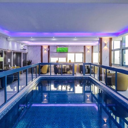 Bareen Hotel Аджман Екстер'єр фото